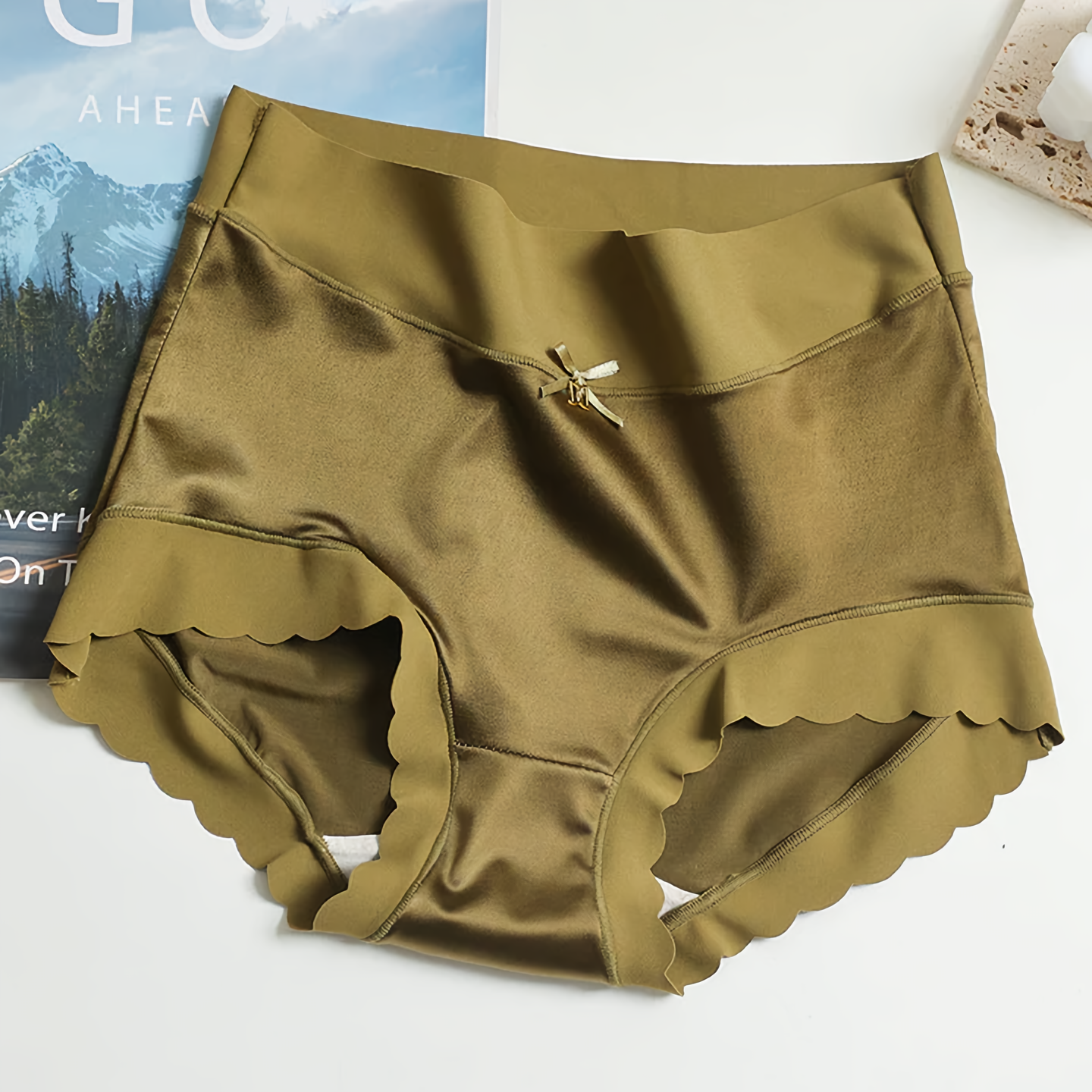 Closora | 5 Pieces Seamless Satin Soft