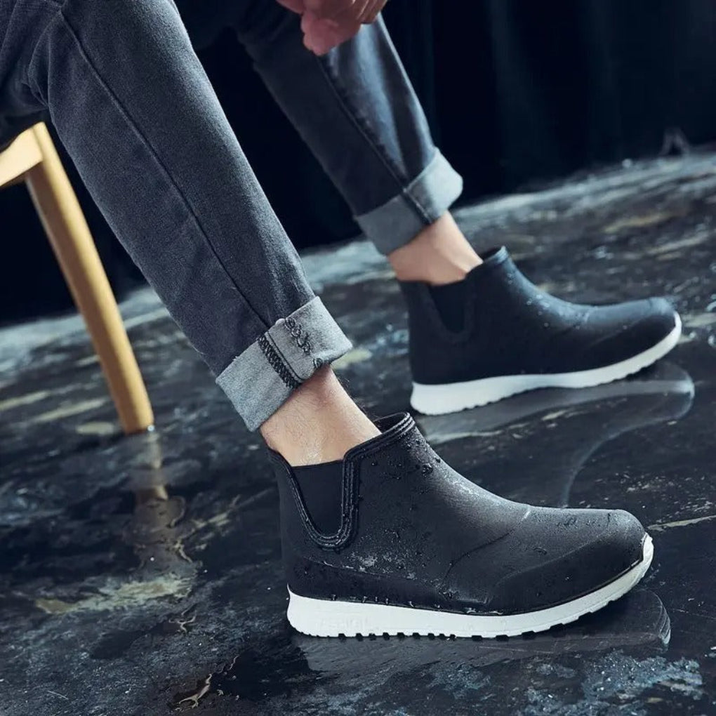 Lightweight, Durable and Waterproof Men's Rain Boots
