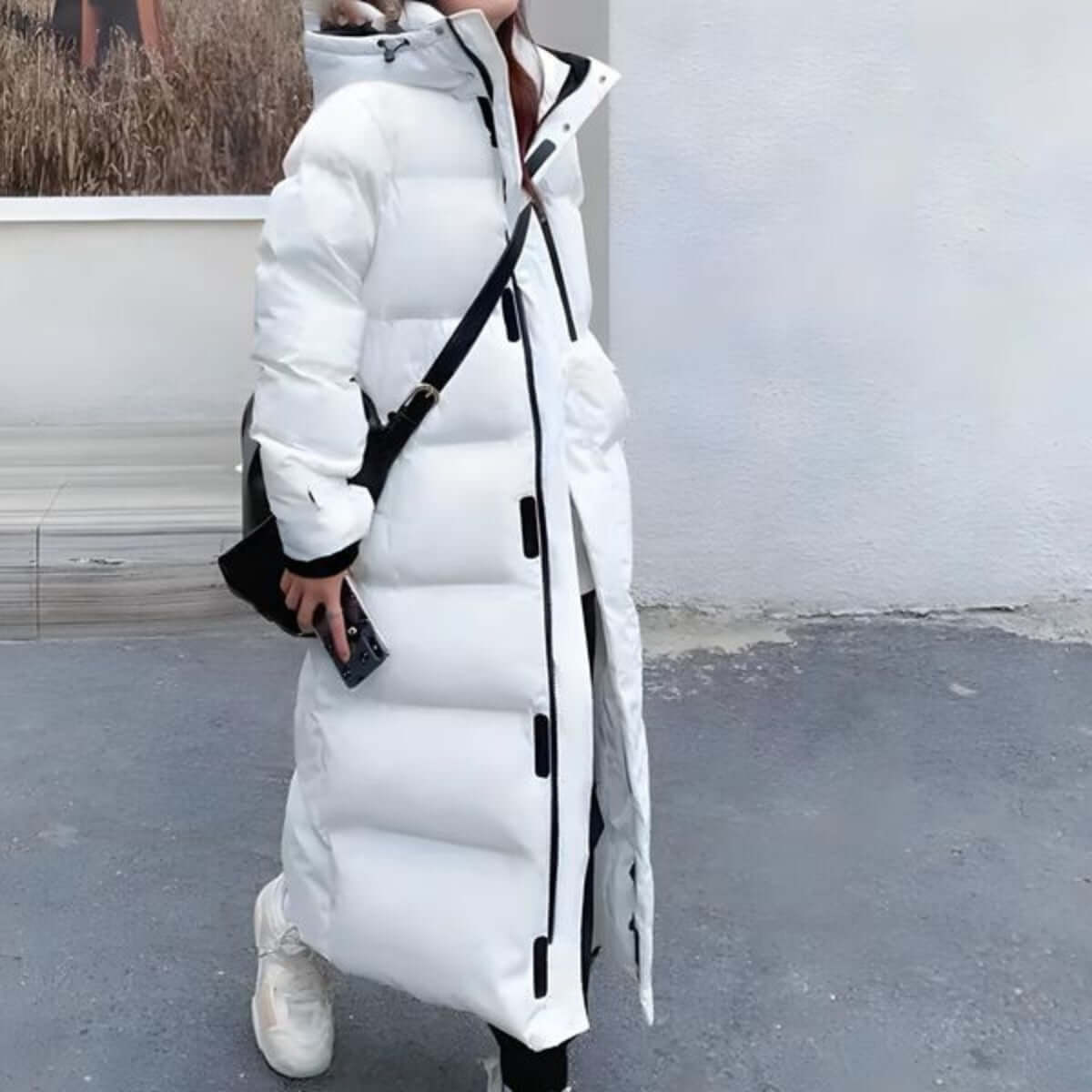 Long Jacket – Warm, Water-Resistant, and Windproof