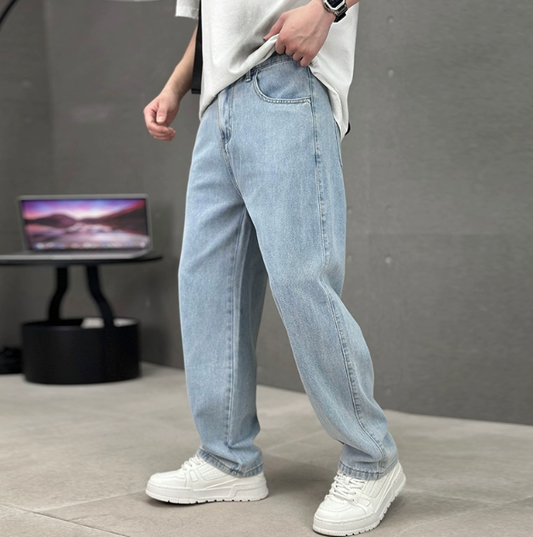 Image of Men's Loose Fit Straight Leg Jeans