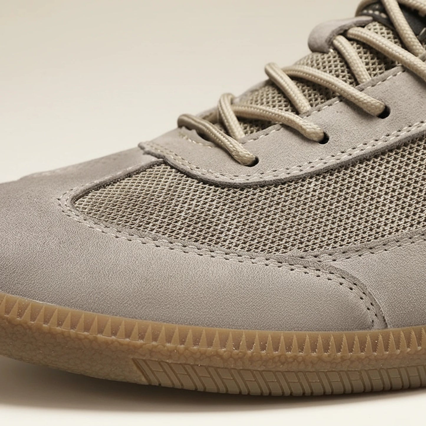 Men's Lace-Up Casual Sneakers