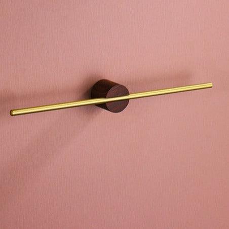 Modern Metal Towel Rack Stand with Adjustable Rod – Elegant Design for the Bathroom