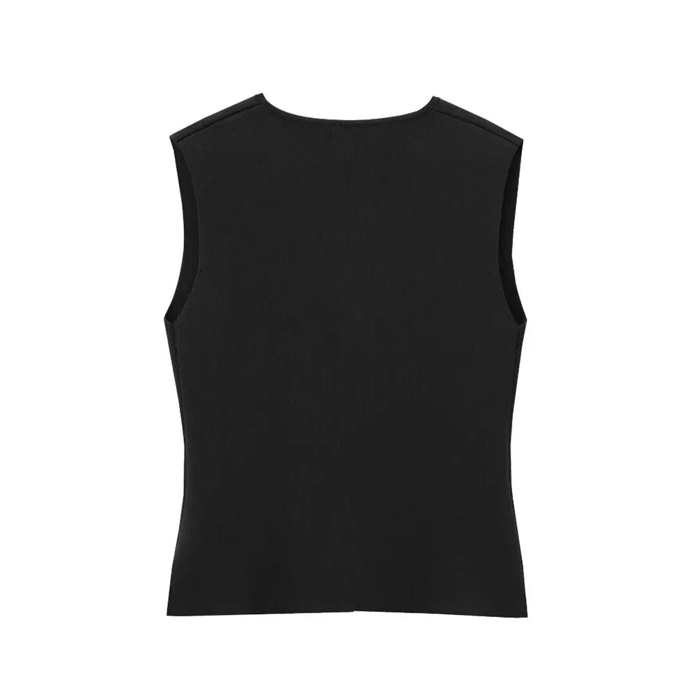 Image of Women's Button-Front V-Neck Sleeveless Top