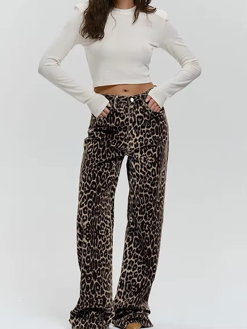 Image of Women's Leopard Print Wide Leg Pants