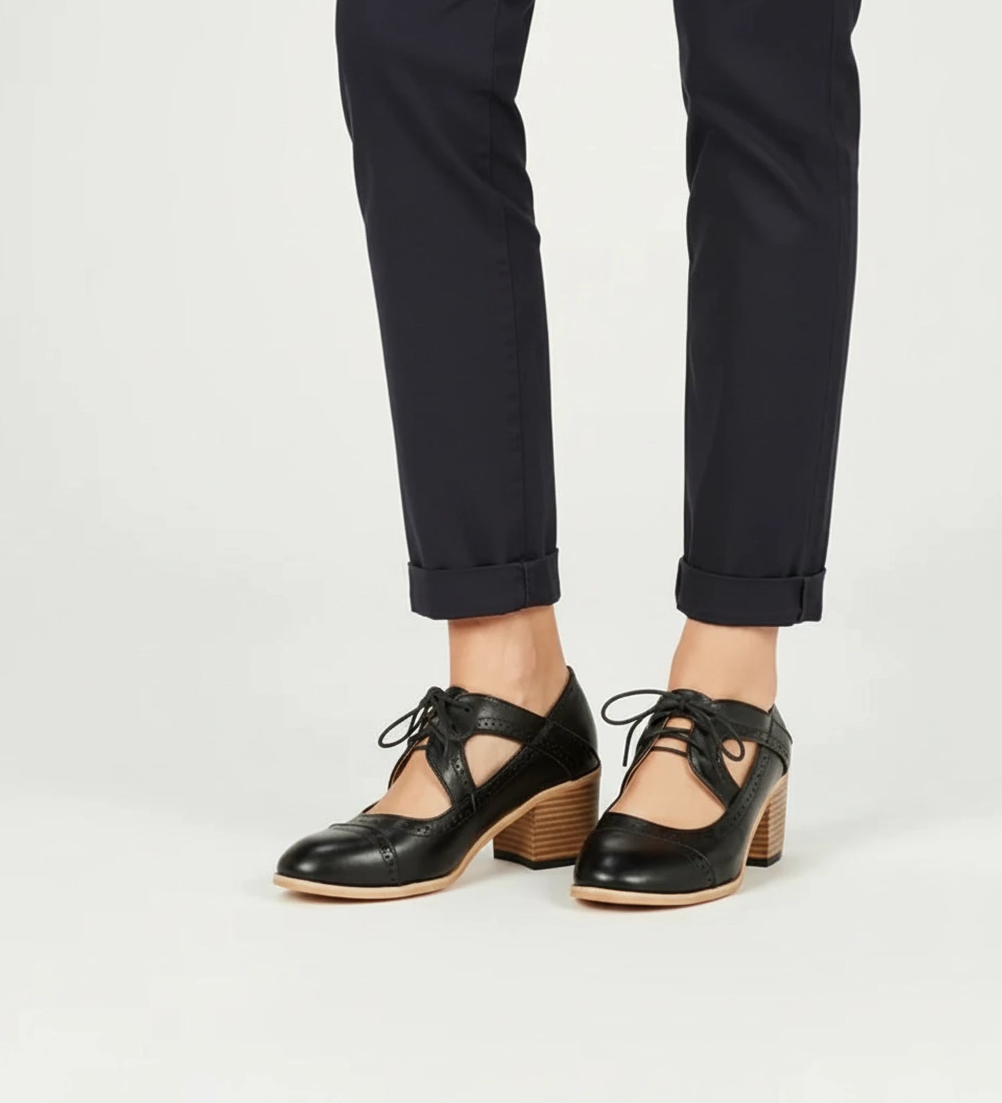 Women's Lace-Up Block Heel Oxford Pumps image