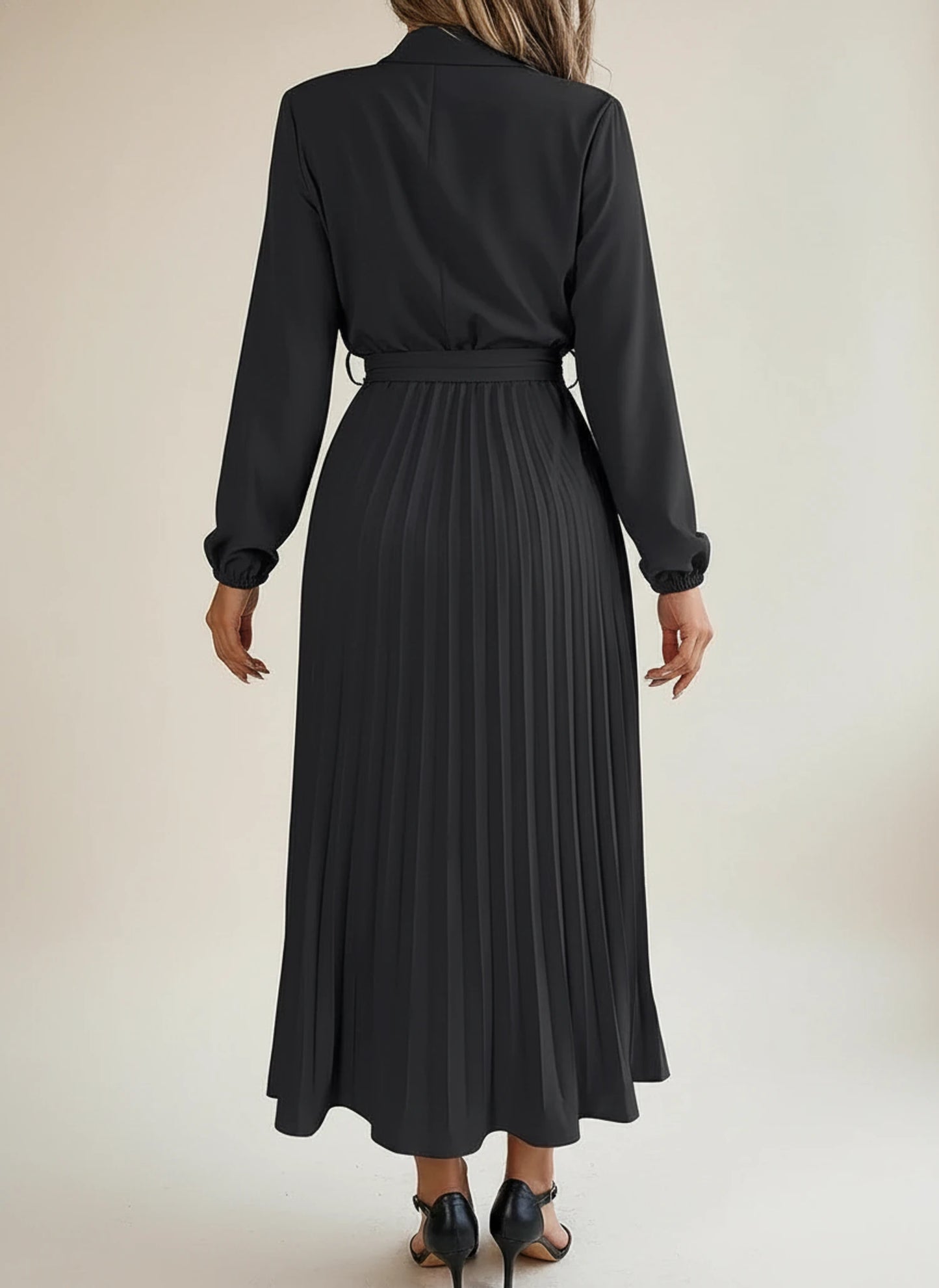 Elegant Pleated Long Sleeve Midi Dress