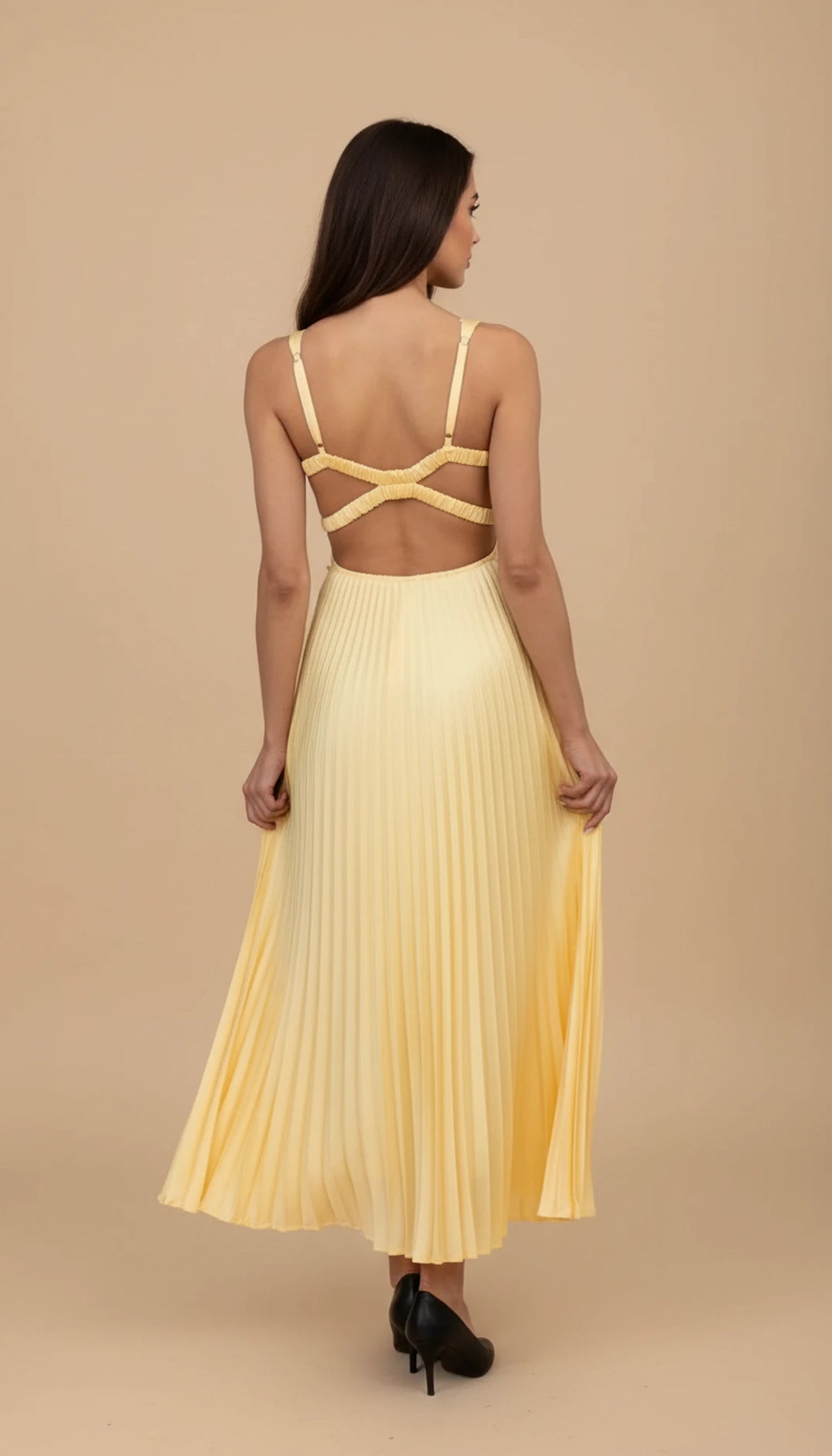 Elegant Pleated Wedding Guest Maxi Dress