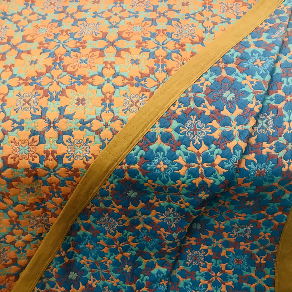 Blue Patterned Six-Layer Cotton Quilt – TerraLoom Comfort Blanket