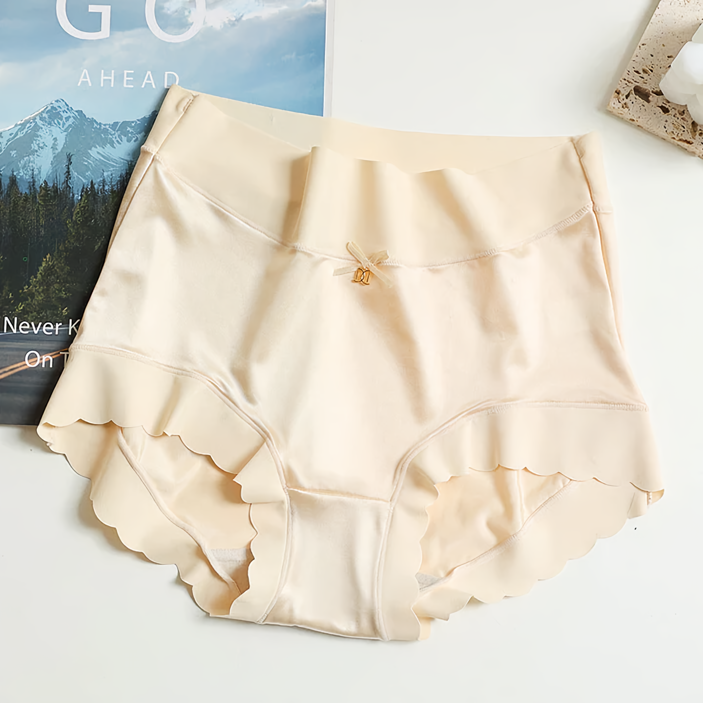 Closora | 5 Pieces Seamless Satin Soft