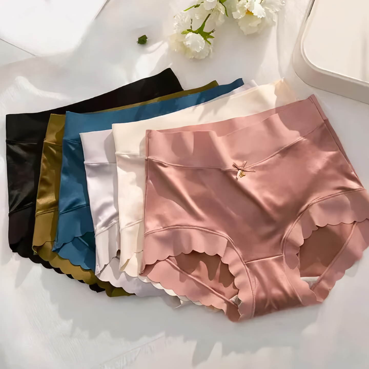 Closora | 5 Pieces Seamless Satin Soft