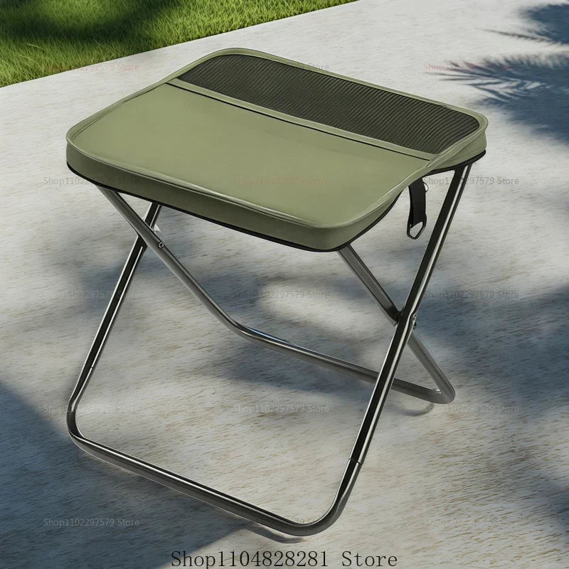 Closora | Campella Foldable Tripod Camping Stool