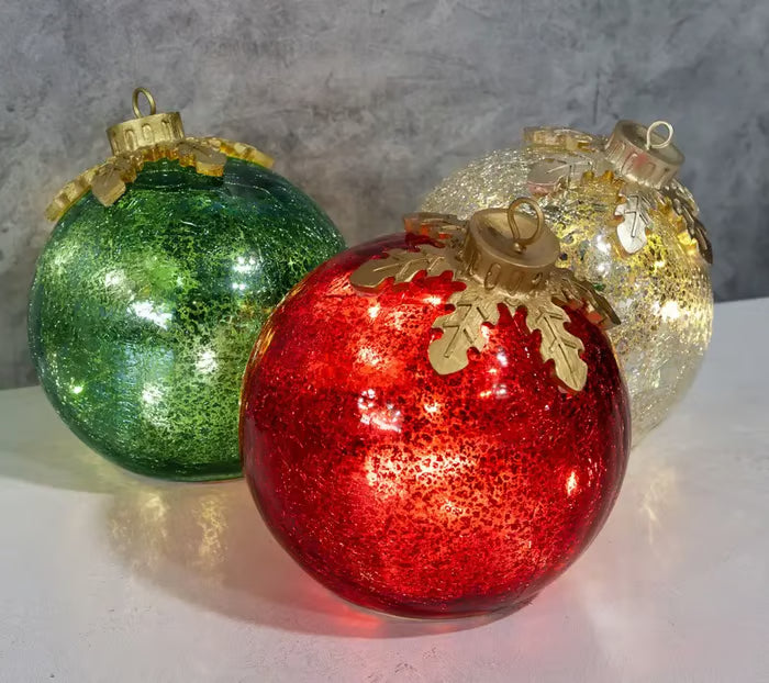 Closora | GlowSphere LED Christmas Ball – Warm Ambient Lighting with Timer Function