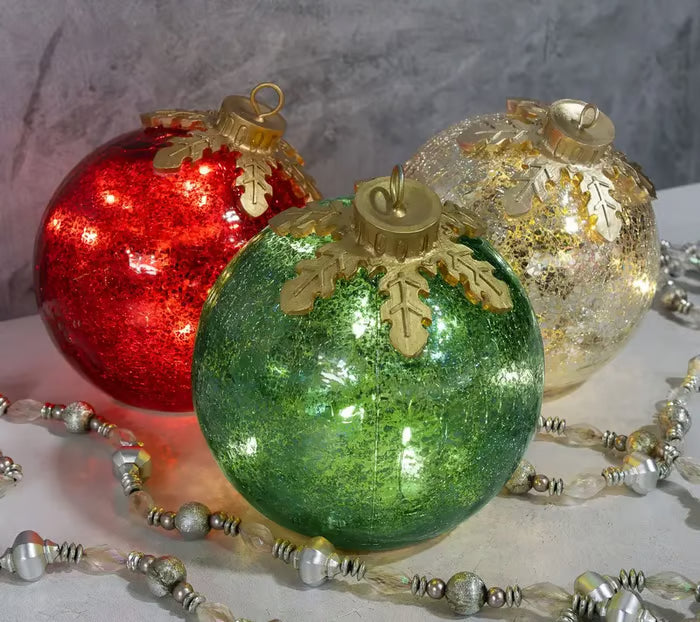 Closora | GlowSphere LED Christmas Ball – Warm Ambient Lighting with Timer Function