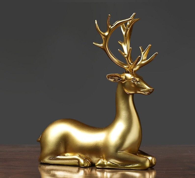 Closora | Golden Couple Deer Figurines