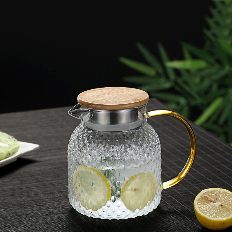Closora | Heat-Resistant Textured Glass Jug with Bamboo Lid – Elegant Serving Pitcher for Hot & Cold Drinks