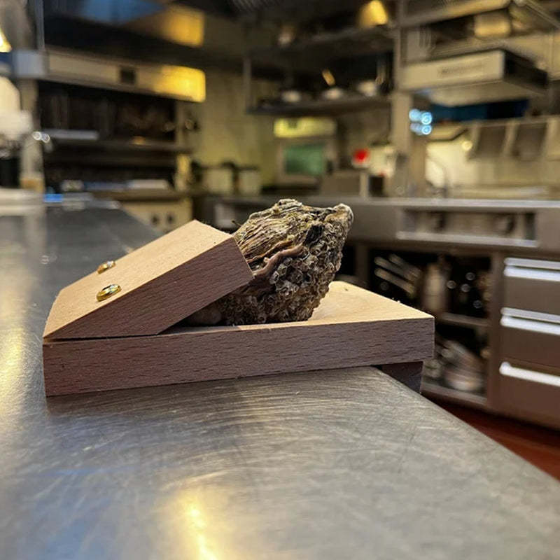 Closora | Premium Wood Handle Oyster Shell Opener Clamp