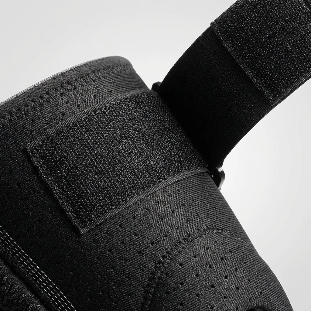 Closora | Stabriq Adjustable Hinged Knee Support