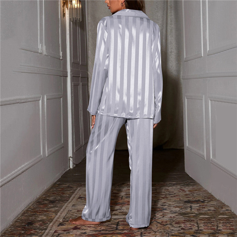 Closora | Stylish Silk Pajamas for Women