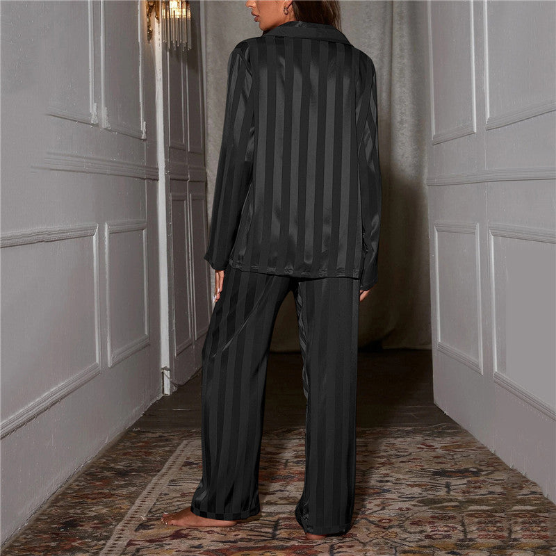 Closora | Stylish Silk Pajamas for Women