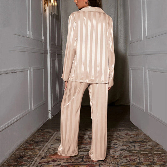 Closora | Stylish Silk Pajamas for Women