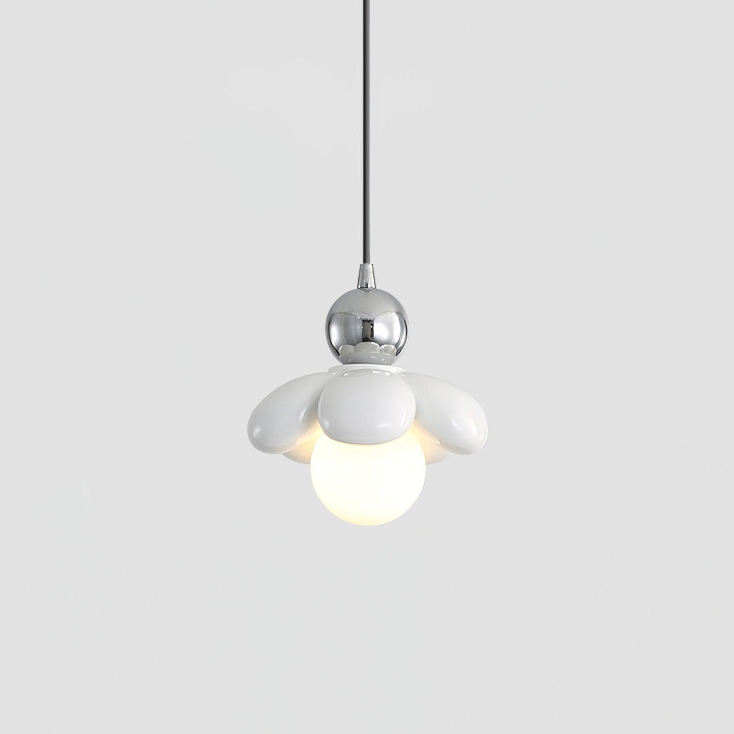 Colorful Flower-Shaped Pendant Lamp – Stylish Lighting for Living Room and Bedroom Made of Resin, Color Options