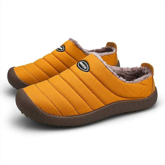 Comfortable Men's Slippers - Warmly Lined for Winter Days