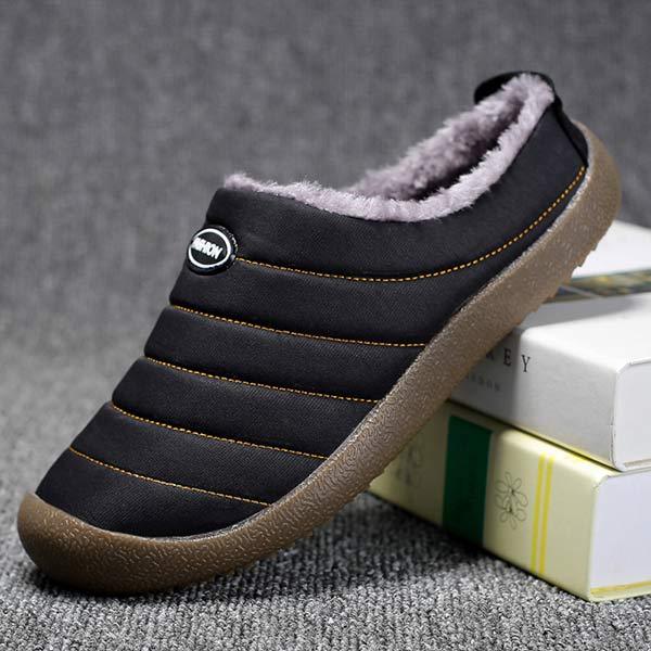 Comfortable Men's Slippers - Warmly Lined for Winter Days