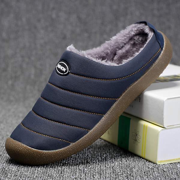 Comfortable Men's Slippers - Warmly Lined for Winter Days