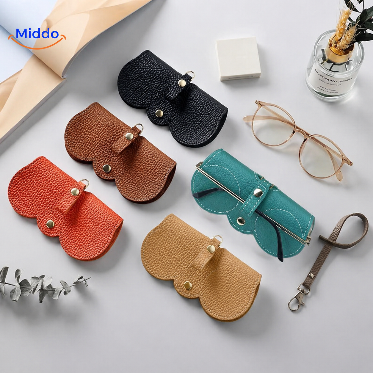 CompactVision™ - Slim Leather Glasses Case | Stylish Protection for Reading Glasses and Sunglasses
