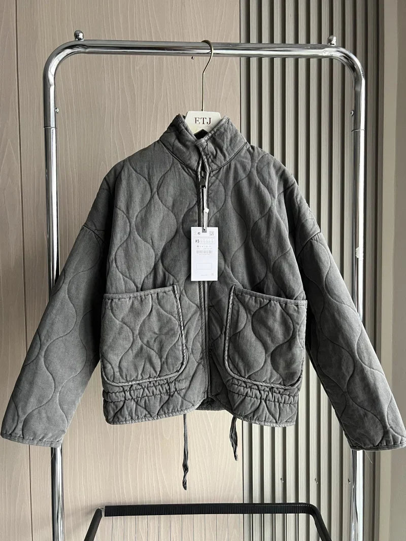 Elegant Women's Jacket with Pocket Details in Multiple Colors