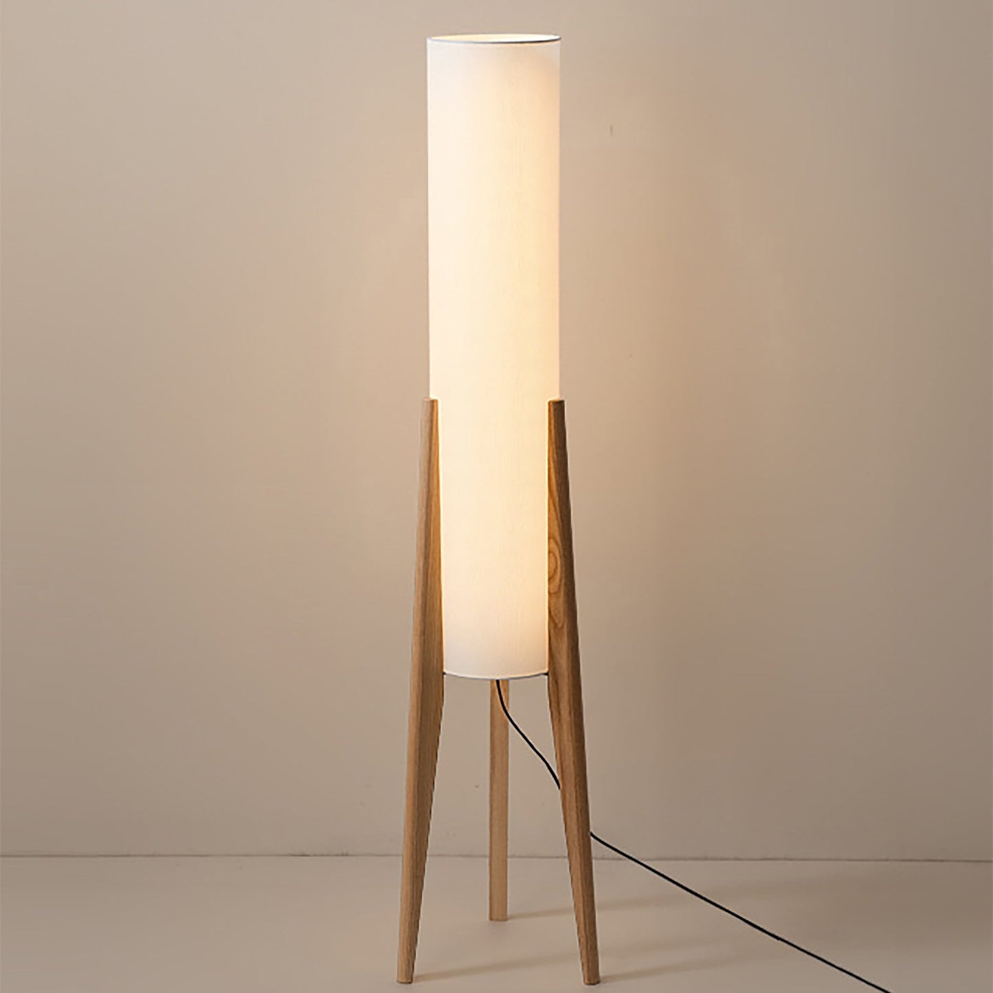 Floor Lamp in Walnut - Modern & Retro Design | Art Lamp