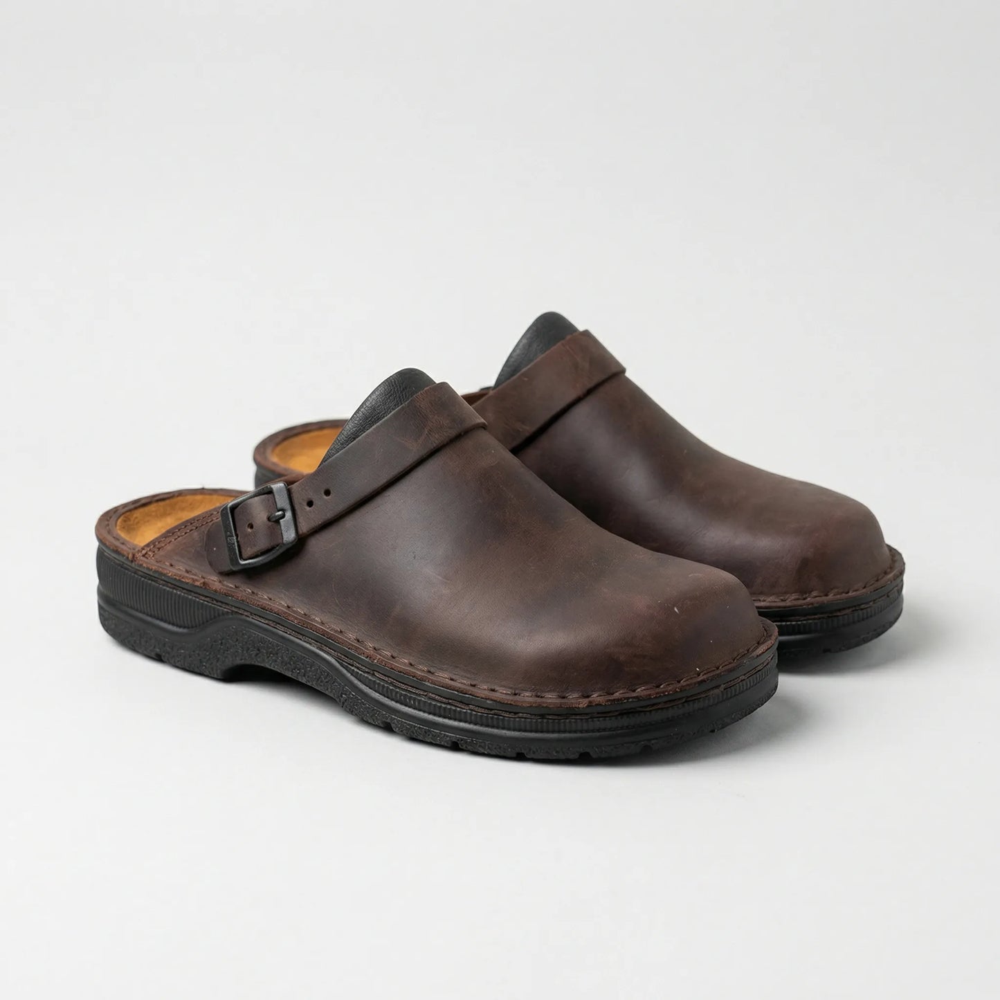 Henrikoze - Men's Slip On Clogs