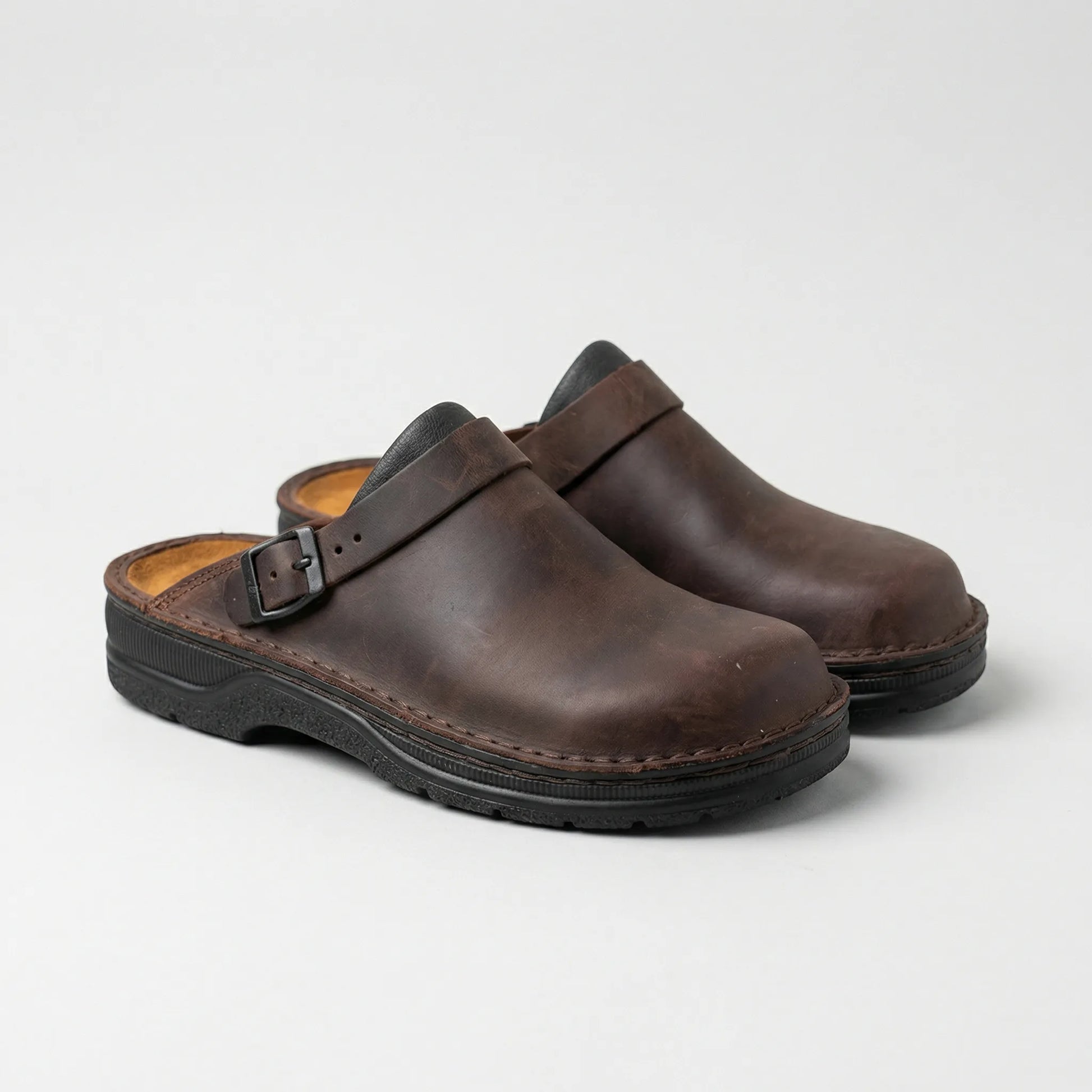 Henrikoze - Men's Slip On Clogs