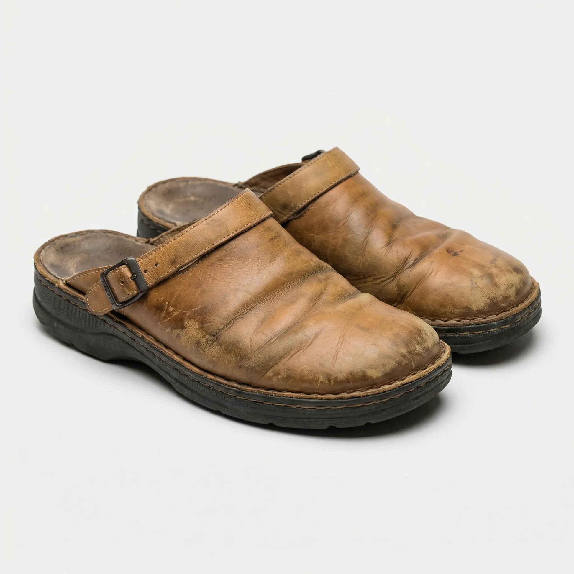 Henrikoze - Men's Slip On Clogs