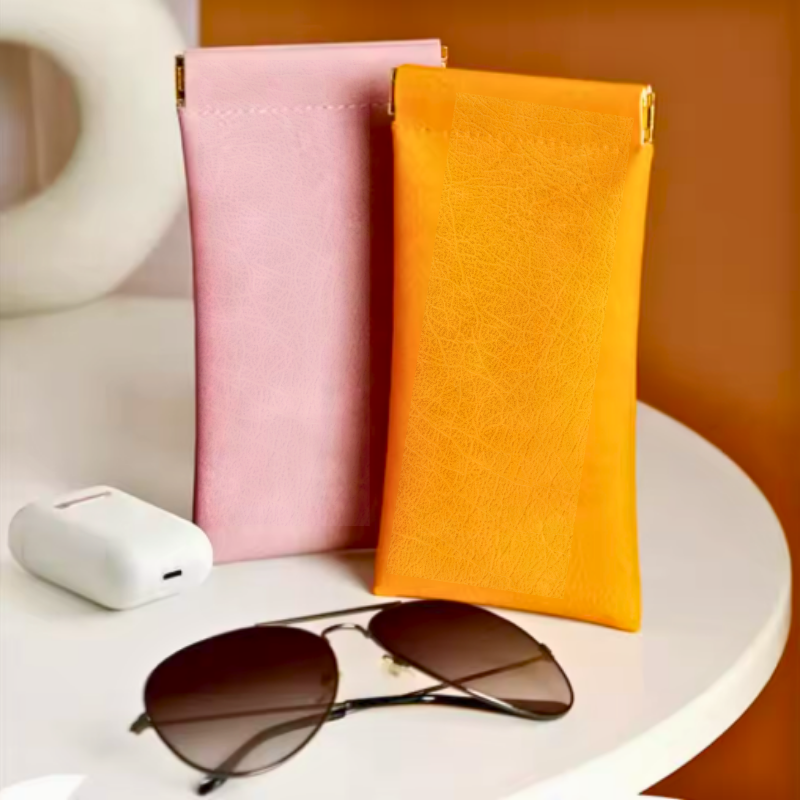 Icone™ Storage Pouch: Automatic Sealing Closure Portable Storage Bag