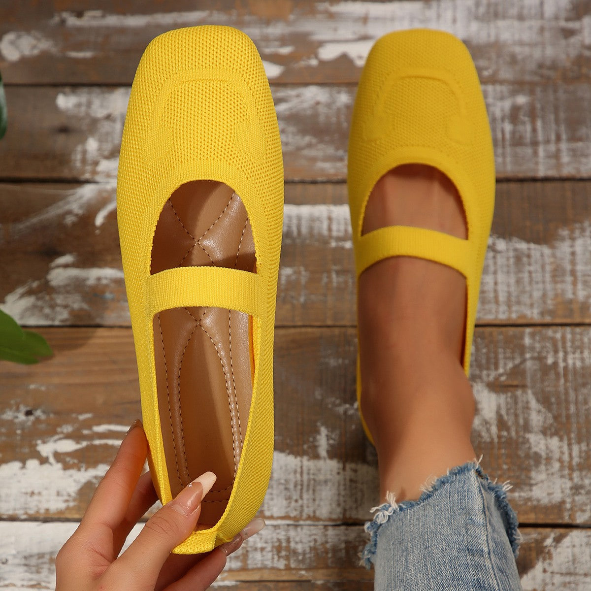 Ladies Cheerful Mary Jane Ballerinas Closora
