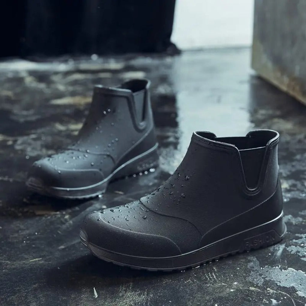 Lightweight, Durable and Waterproof Men's Rain Boots