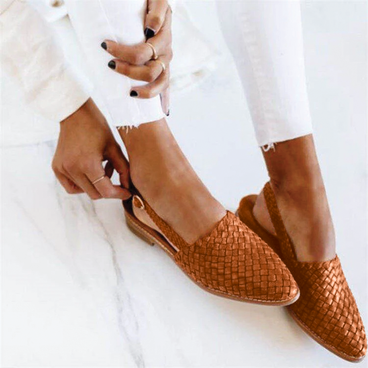 Lisa | Elegant Woven Mules for Women with Pointed Toe