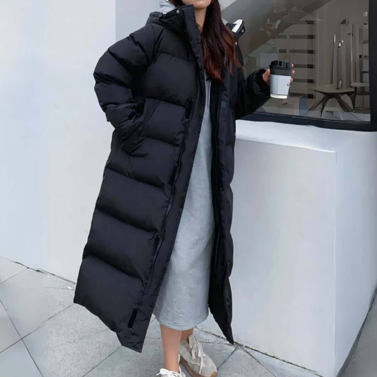 Long Jacket – Warm, Water-Resistant, and Windproof