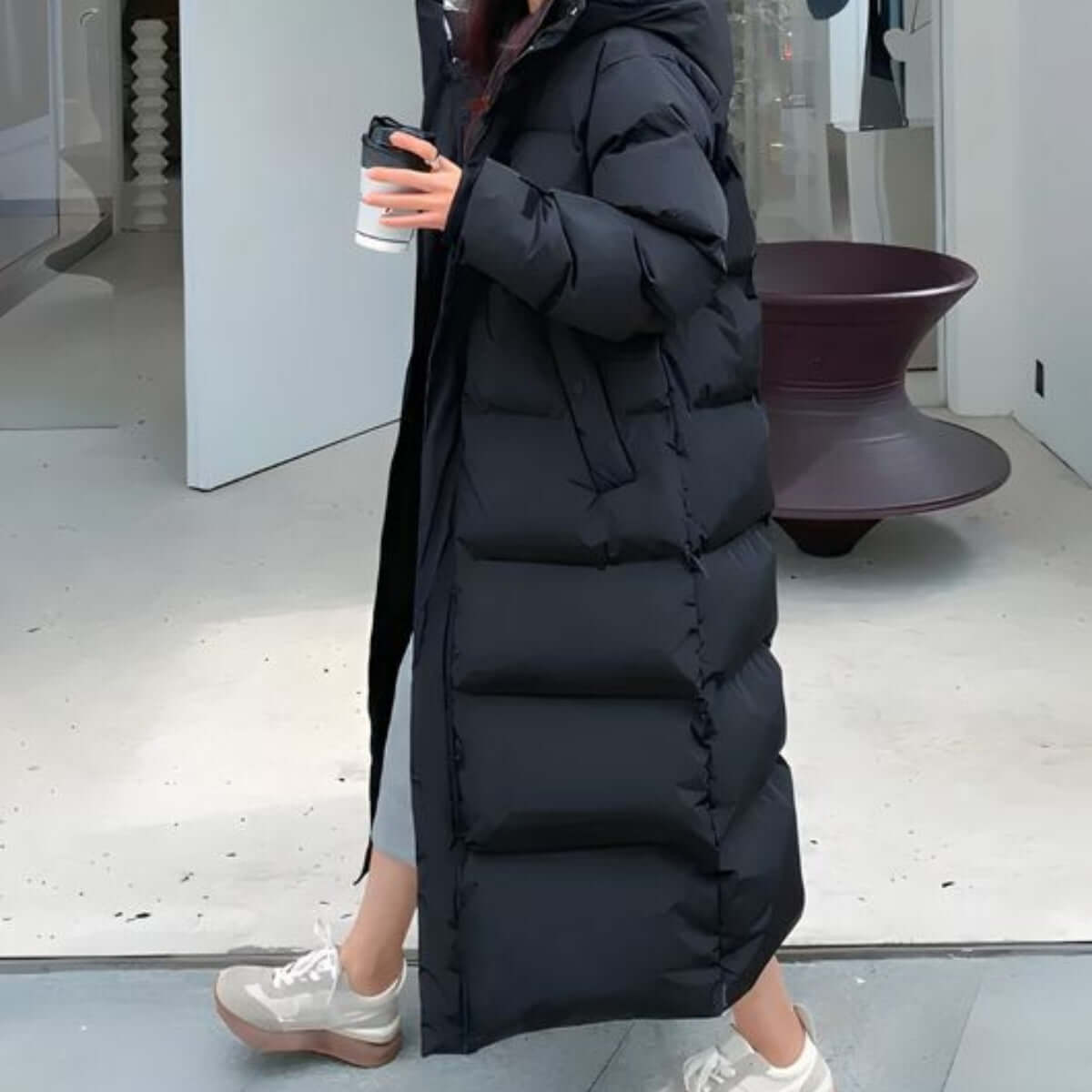 Long Jacket – Warm, Water-Resistant, and Windproof