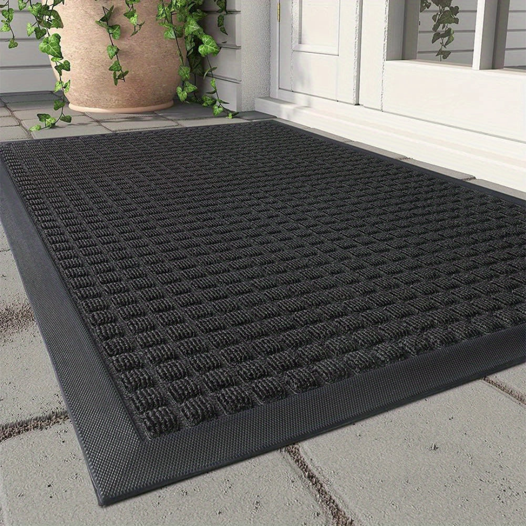 Luxury Doormat – Designed for Indoor and Outdoor Use. Combines Elegance with High Durability, Providing Effective Protection Against Dirt and a Prestigious Look for Your Entrance.