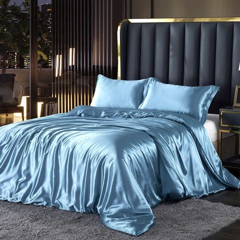 Luxury Satin-Silk Bedding Set 4-Piece
