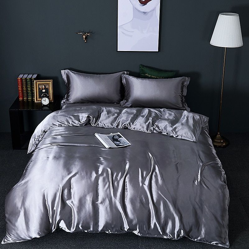 Luxury Satin-Silk Bedding Set 4-Piece