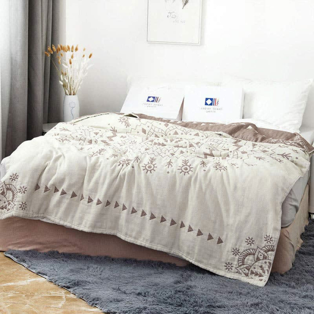 Mandala Pattern Reversible Cotton Blanket