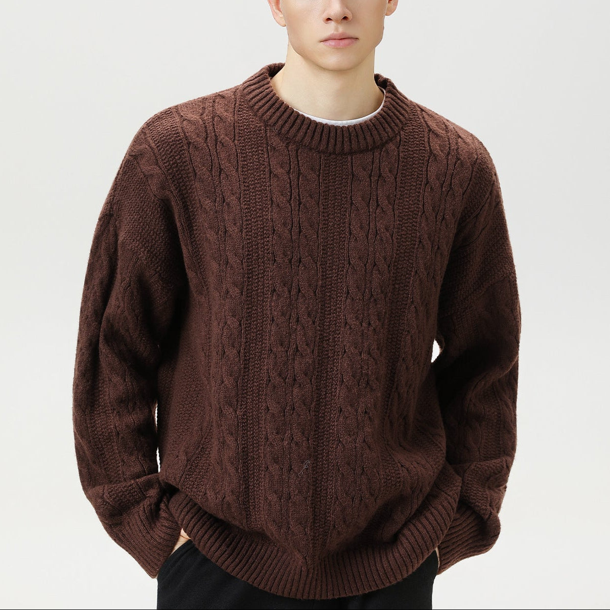 Image of Men's Cable Knit Crew Neck Sweater