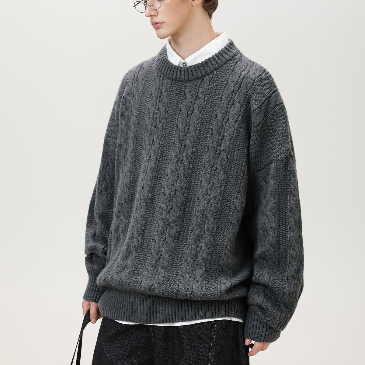 Image of Men's Cable Knit Crew Neck Sweater