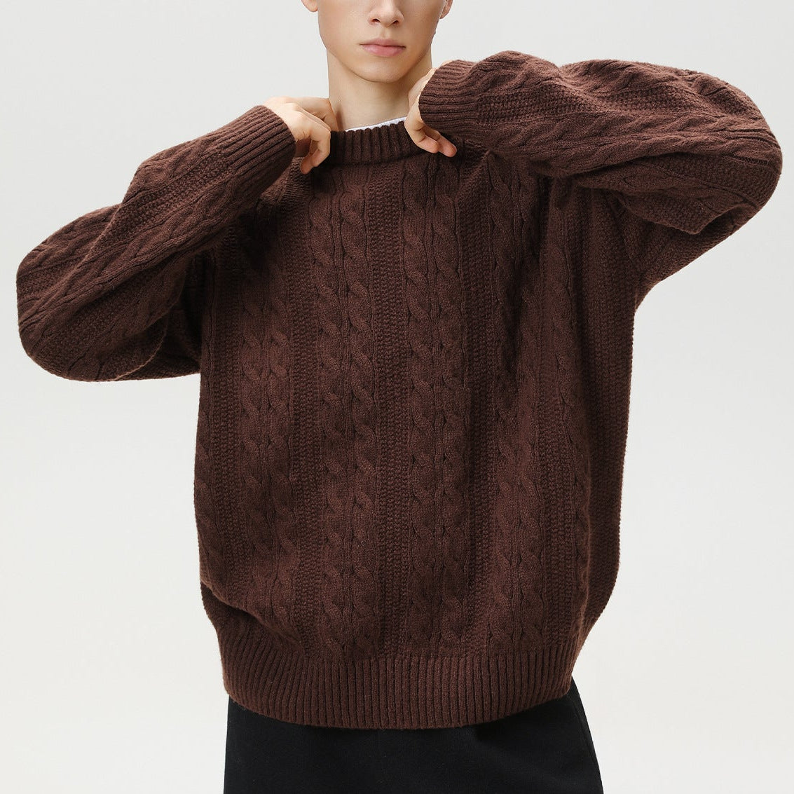 Image of Men's Cable Knit Crew Neck Sweater