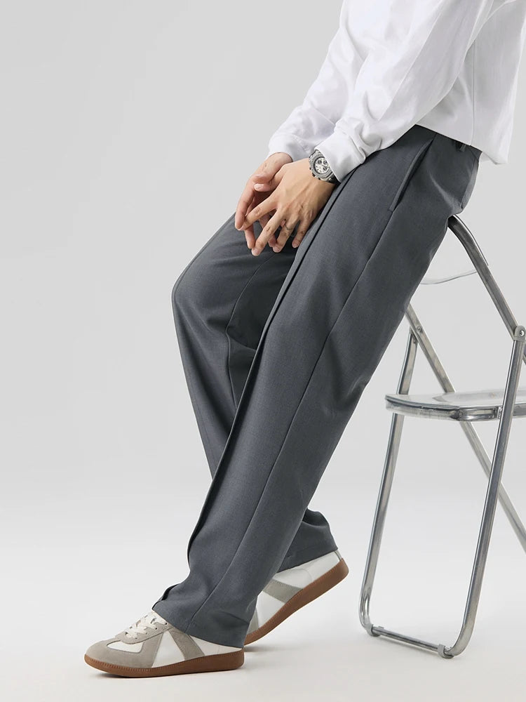 Image of Men's Wide Leg Pleated Pants