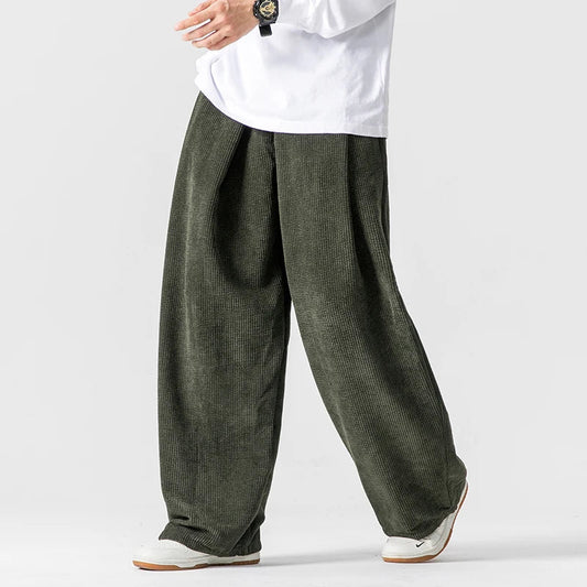 Image of Men's Wide Leg Pleated Pants