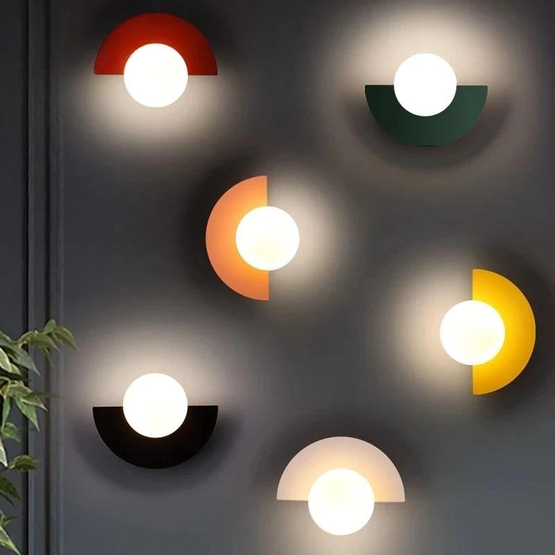 Nordic Wall Sconce Summit - Half-Circle Design - Modern Lighting